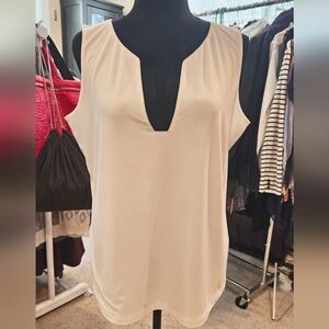 New Tommy Hilfiger White and Navy Trimmed Sleeveless Top Size Large